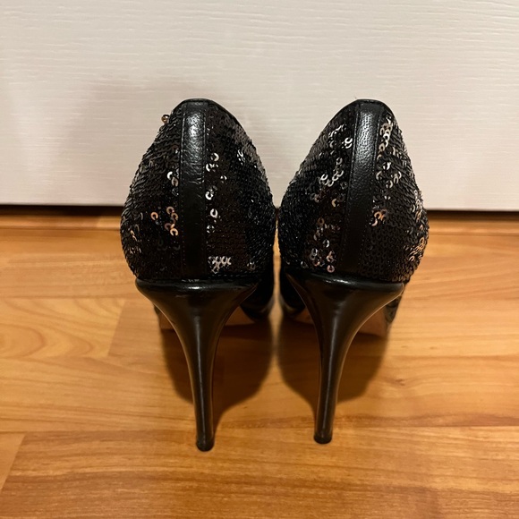 Cole Haan Sequin Heels! EUC - Picture 3 of 6